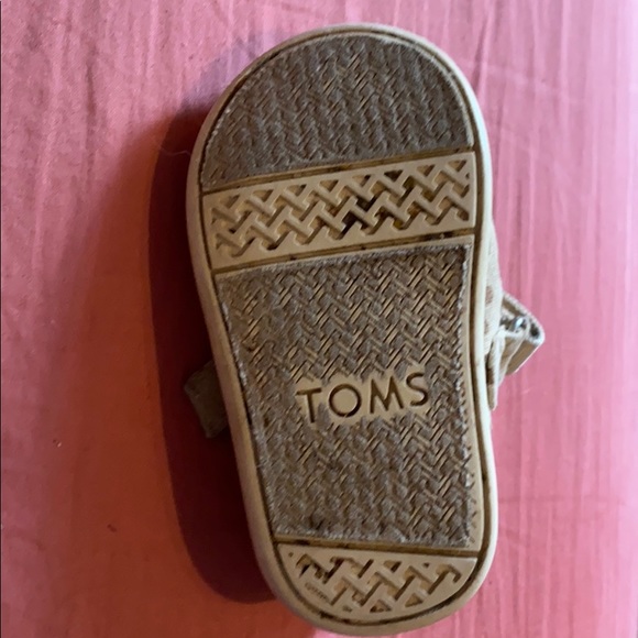 🌈Toms baby-FREE ADD ON - Picture 4 of 6